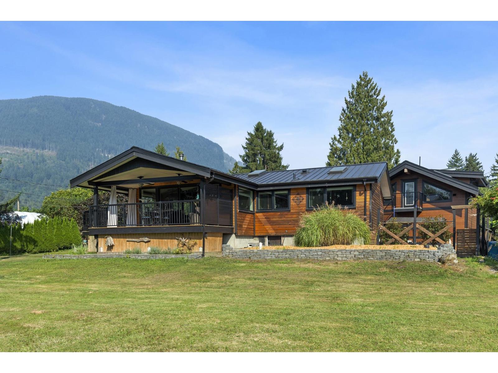 36072 Shore Rd, Mission, BC V2V 4J1