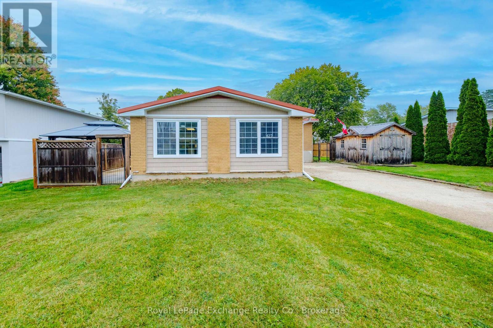 427 Highland Dr, Kincardine, ON N2Z 1X4