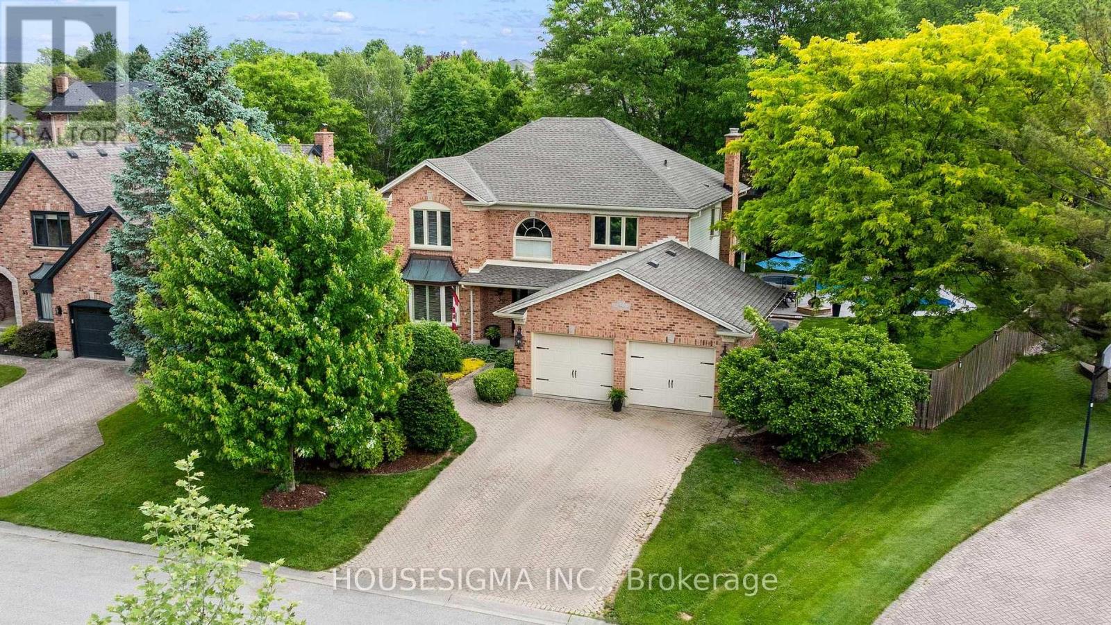 39 Rose Hip Pl, London, ON N6K 4H4