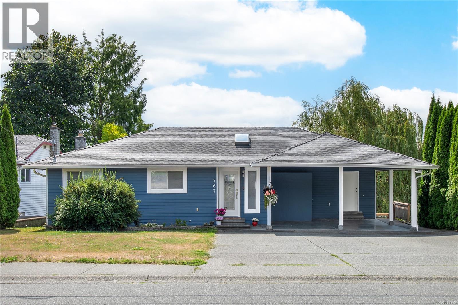 767 Eland Dr, Campbell River, BC V9W 6Y9