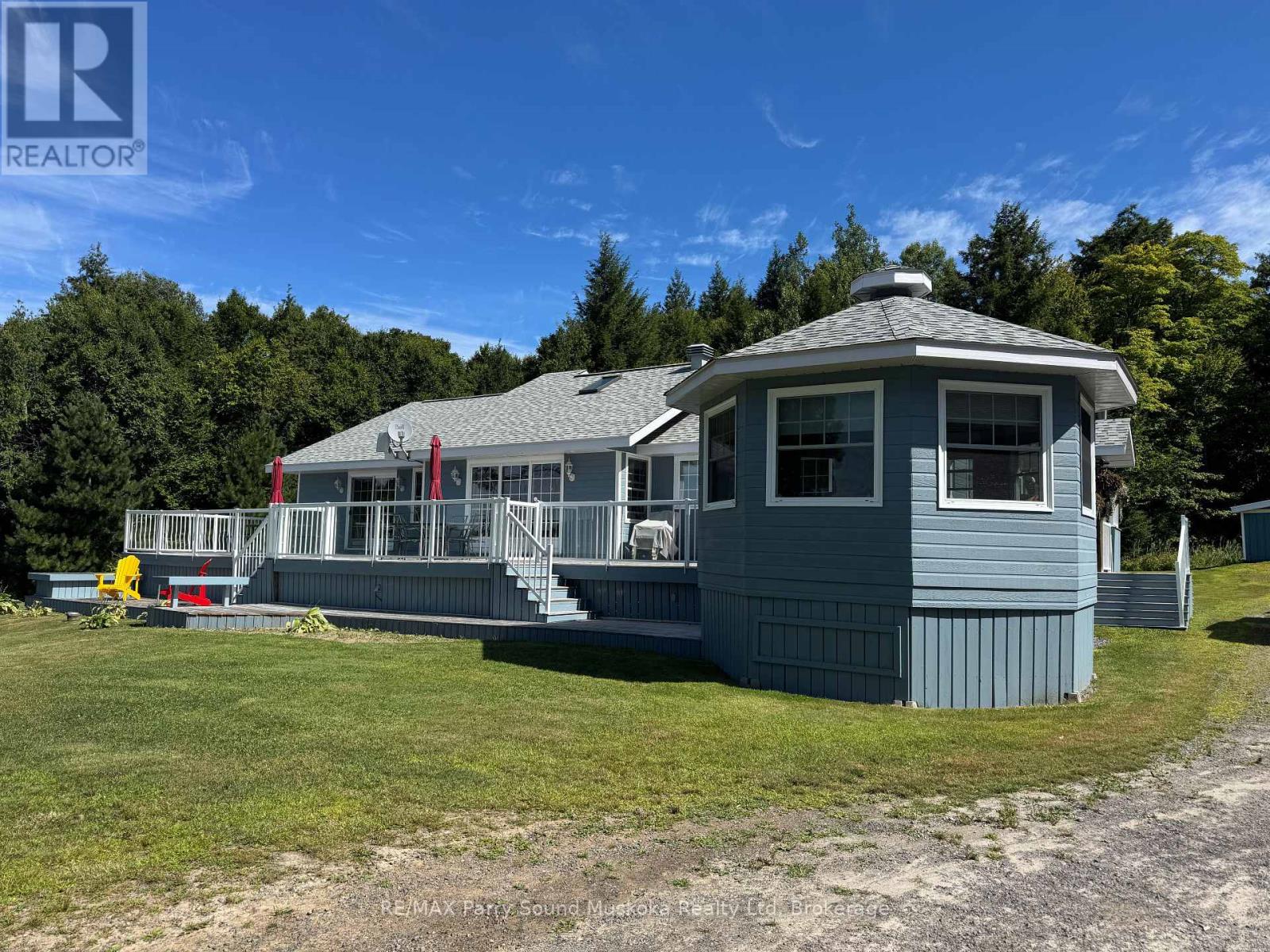 67 Gehrkes Golden Glade Rd, Parry Sound Remote Area Port Loring, ON P0H 1Y0