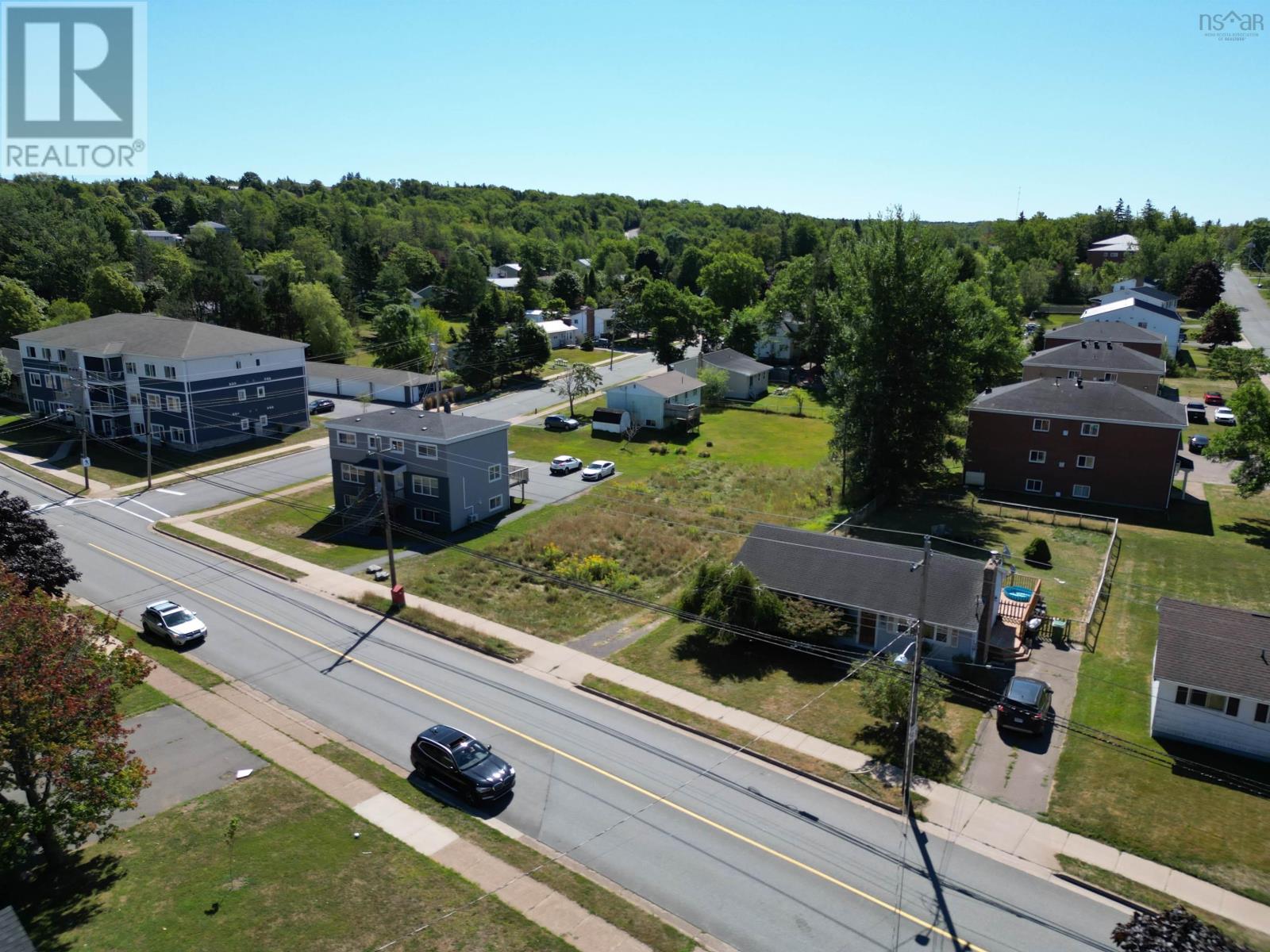 146 Glenwood Dr, Truro, NS B2N 1P4