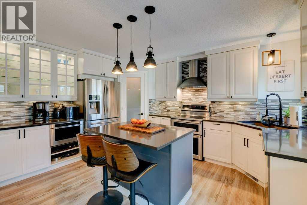 15 Chaparral Cres SE, Calgary, AB T2X 3K7