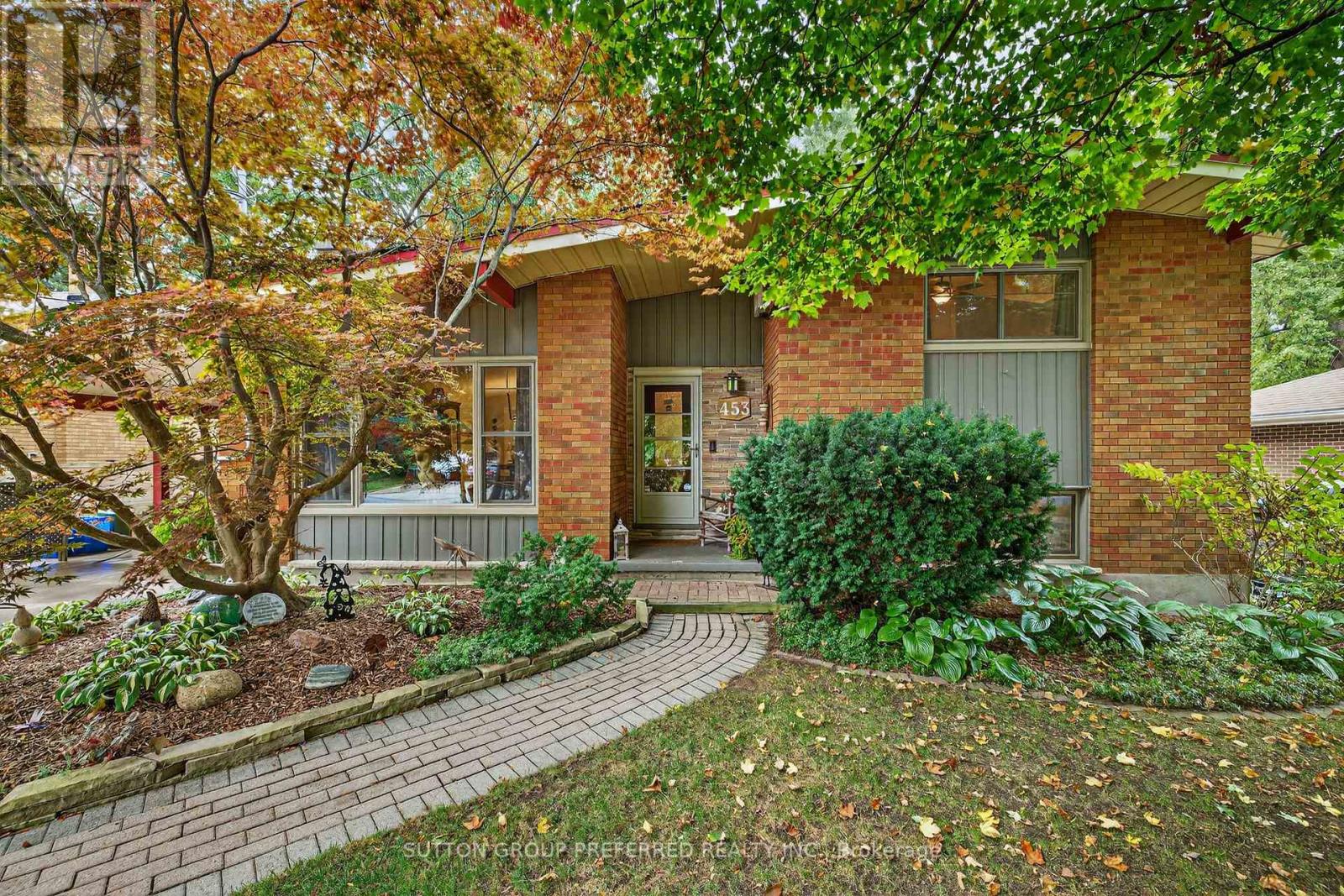453 High St, London, ON N6C 4L6