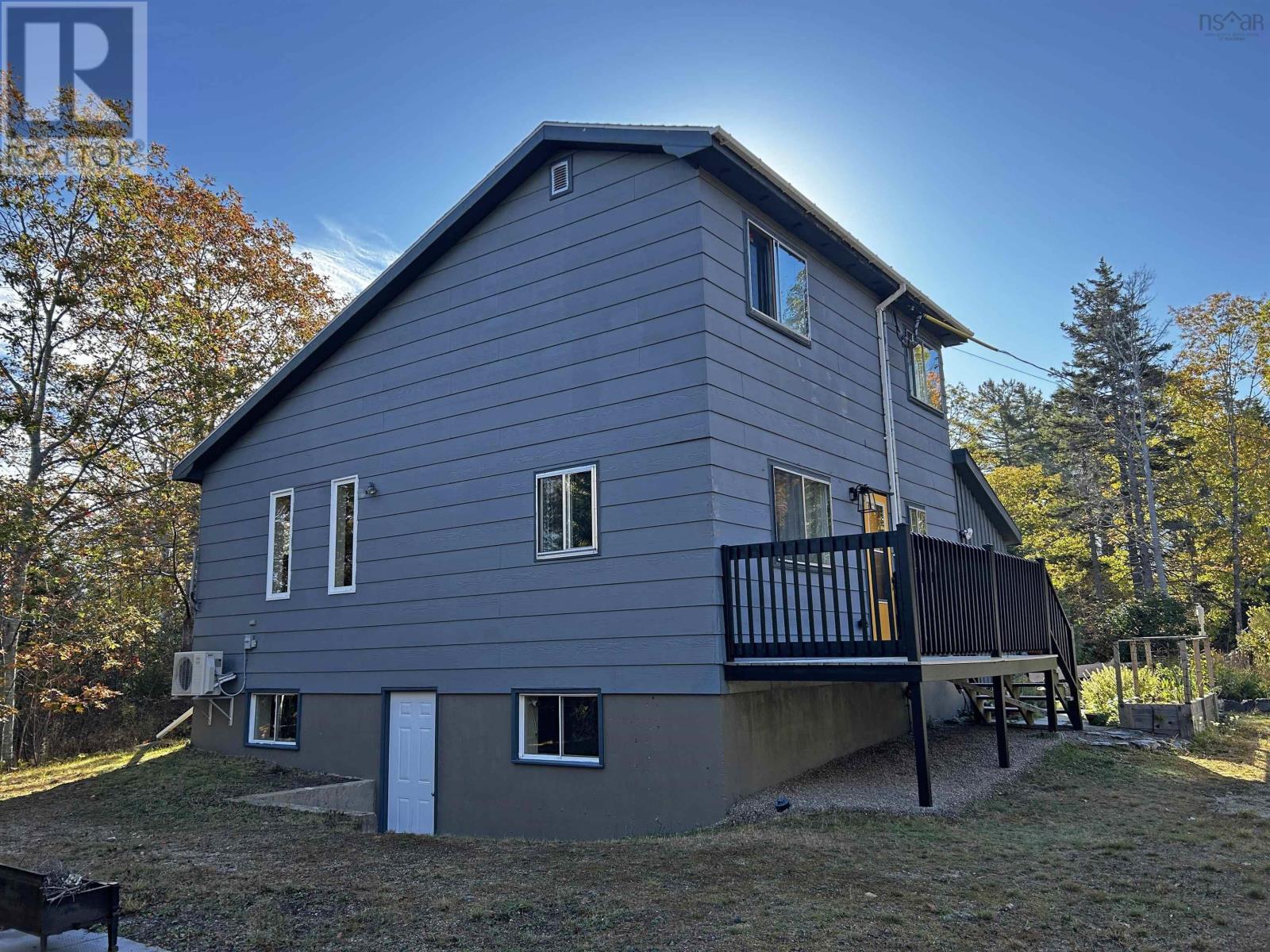 2611 Virginia Rd, West Springhill, NS B0S 1A0