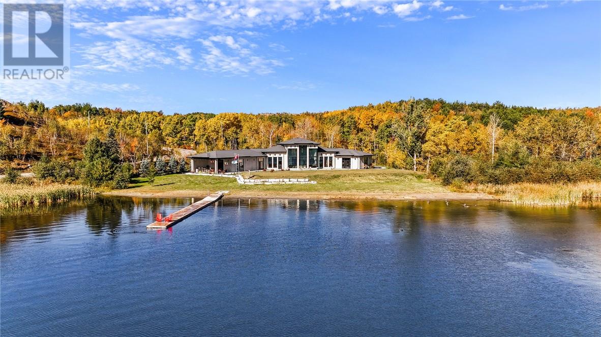 1221 Keast Dr, Sudbury, ON P3E 6H7
