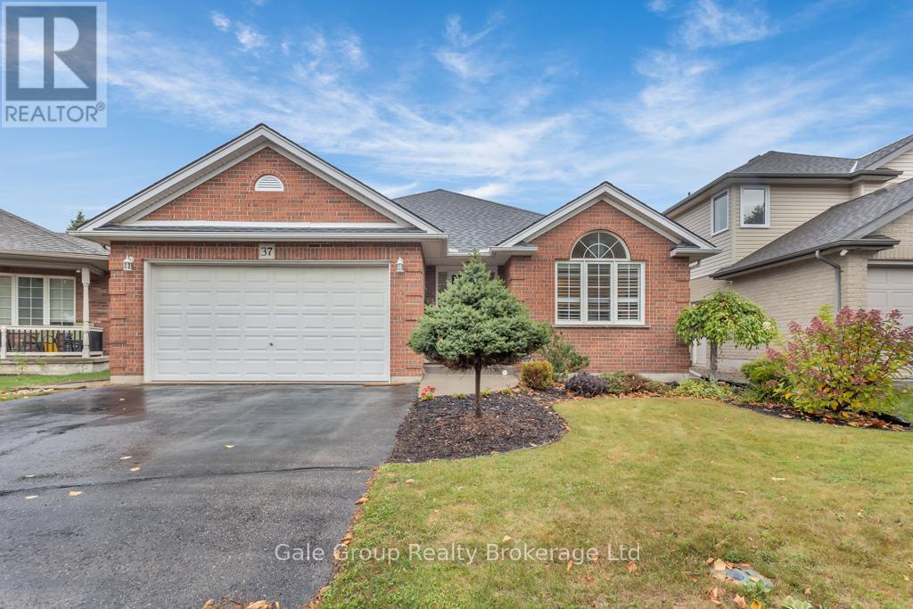 37 Crow Cres, Woodstock, ON N4T 1S6