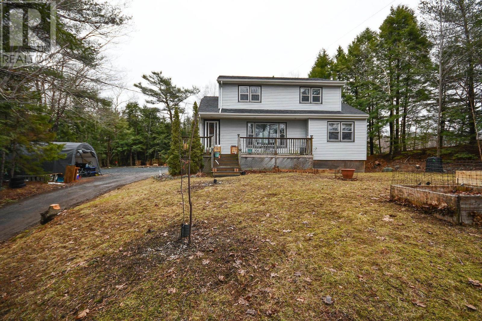 1050 Waverley Rd, Waverley, NS B2R 1W2