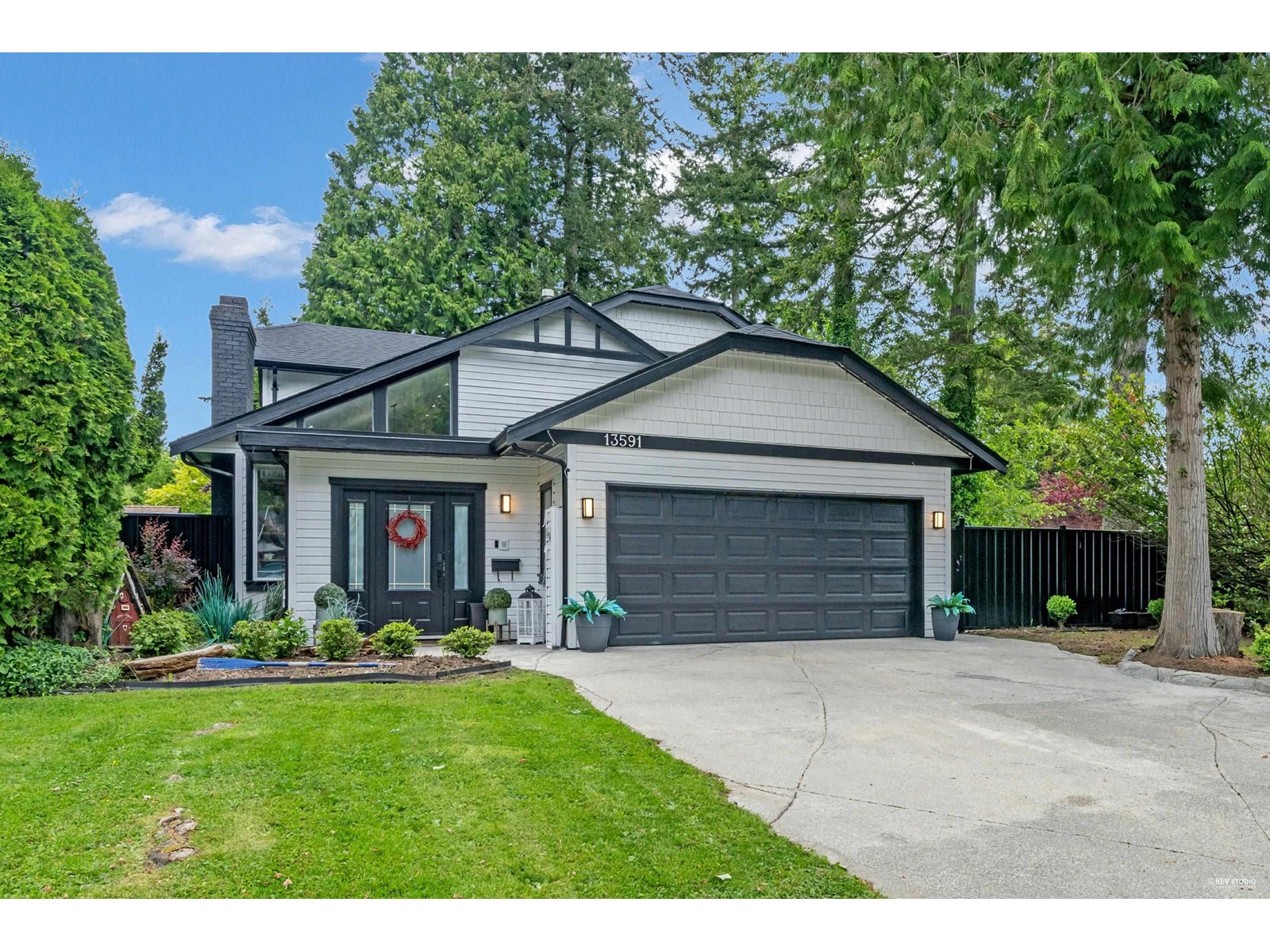 19 Avenue Unit 13591, Surrey, BC V4A 6E9