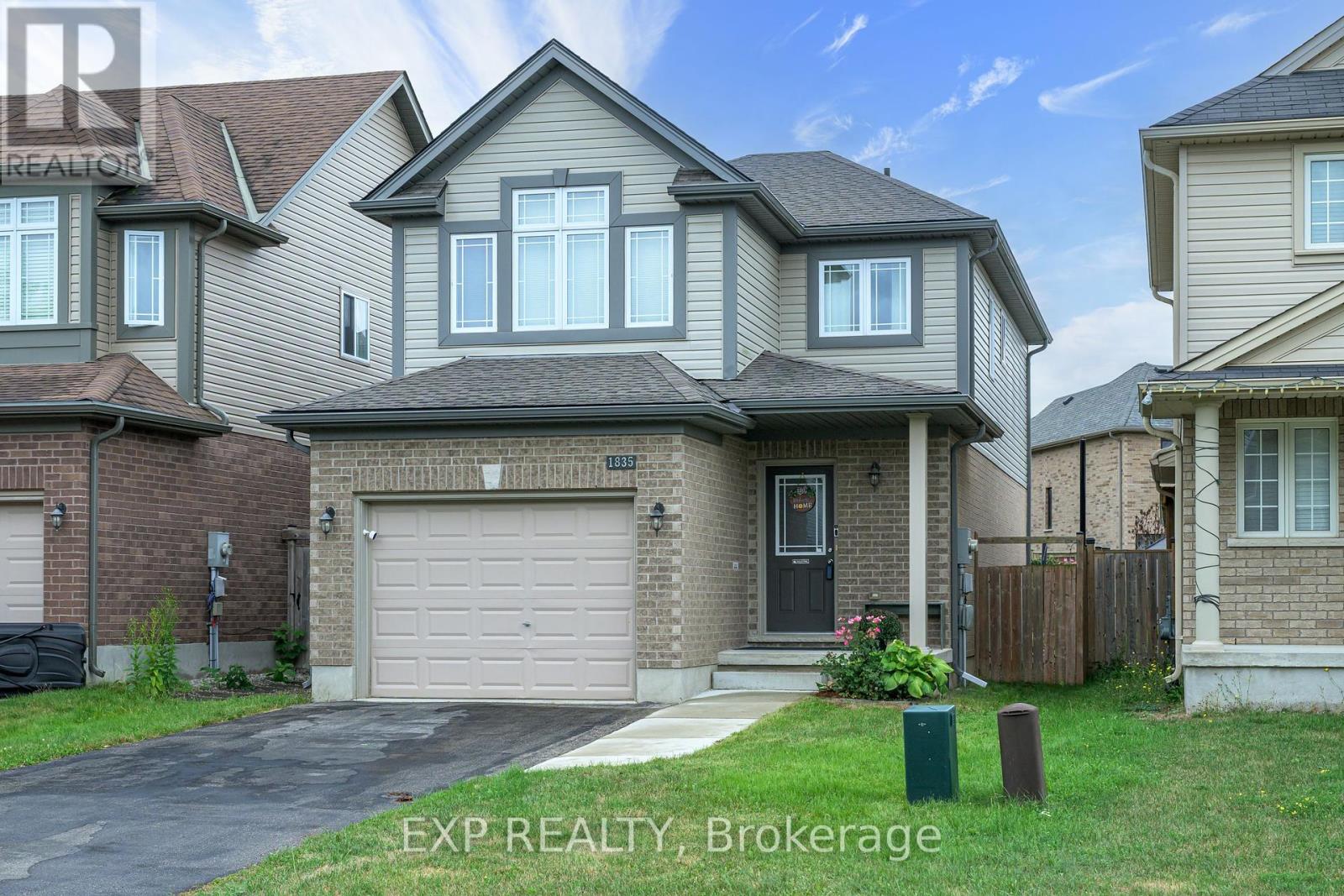 1835 Reilly Walk, London, ON N5X 0C8
