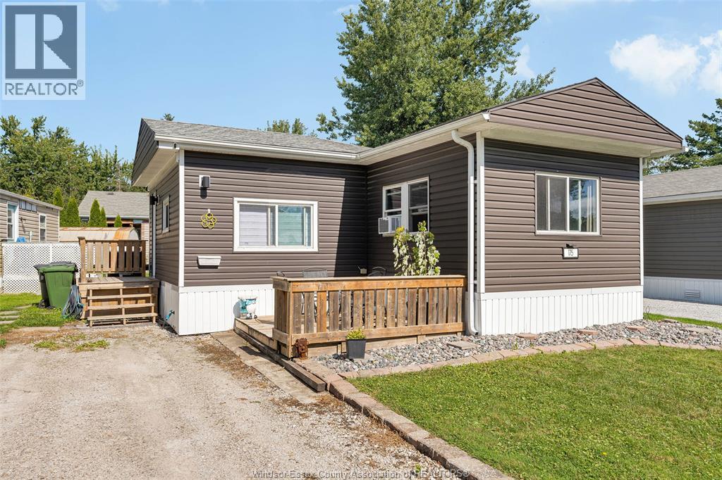 175 Neil Ct, Essex, ON N8M 2A7