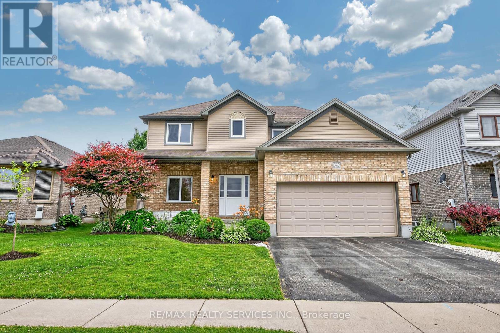 679 Spitfire St, Woodstock, ON N4T 0B1