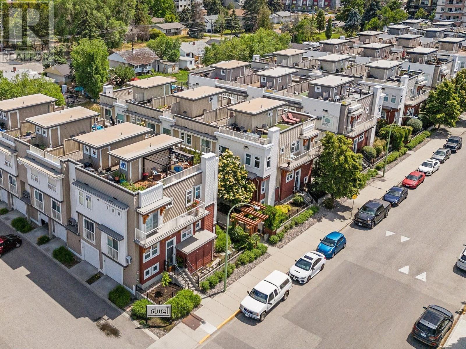 1811 Ambrosi Road Unit 3, Kelowna, BC V1Y 4R9