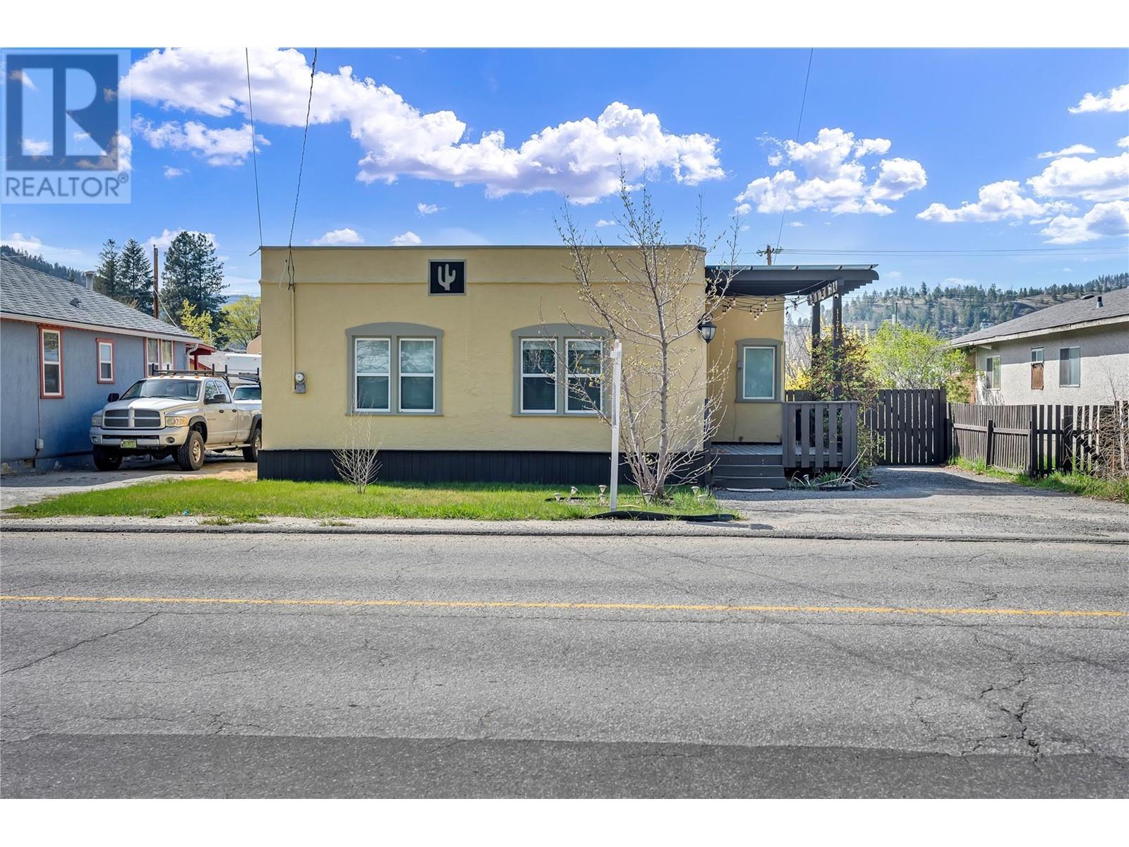 11212 Victoria Rd, Summerland, BC V0H 1Z2