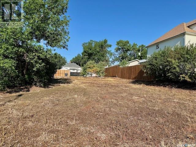 346 4 Avenue Northwest, Swift Current, SK S9H 0V1