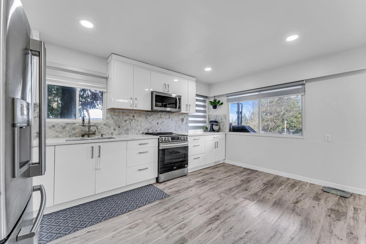 8453 Karr Pl, Delta, BC V4C 3X8