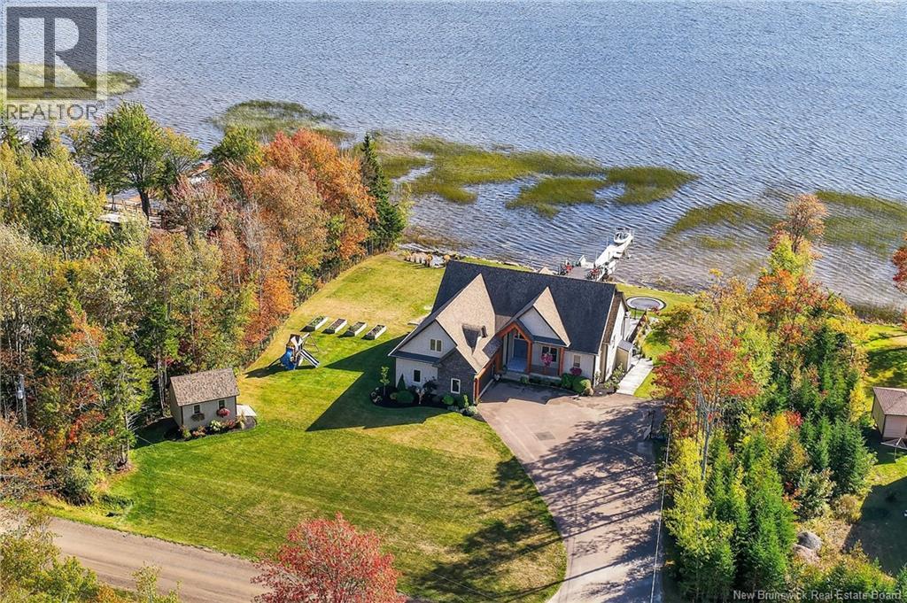 430 Square Lk, Saint-andre-leblanc, NB E4P 6G8