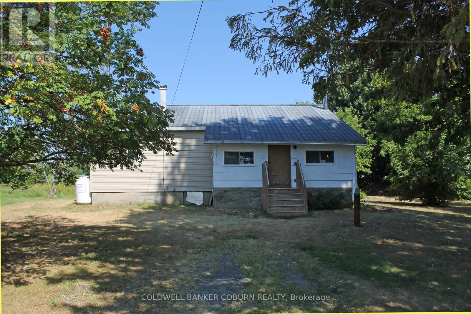 11597 Dundela Rd, South Dundas, ON K0E 1K0