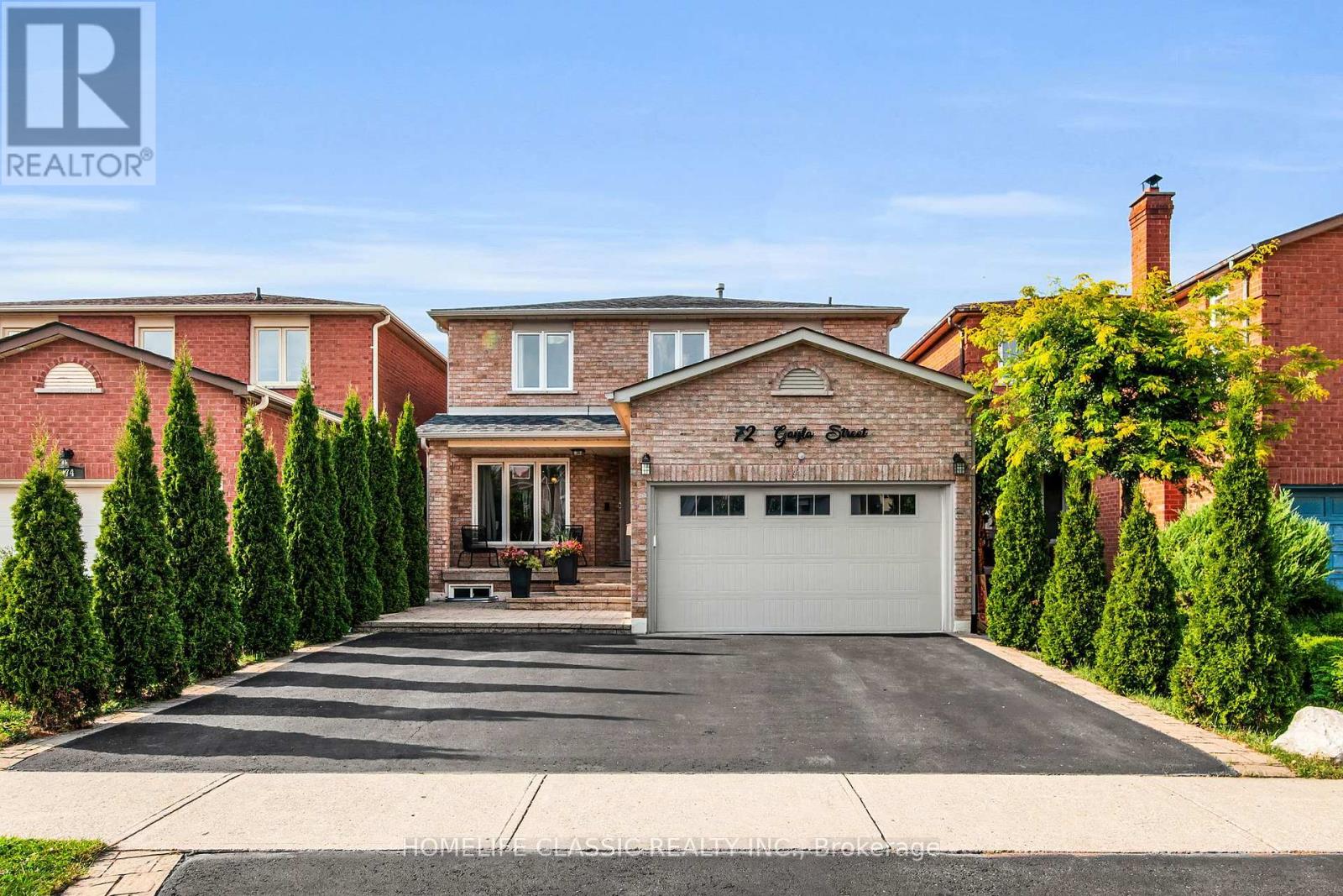 72 Gayla St, Vaughan Brownridge, ON L4J 6G1