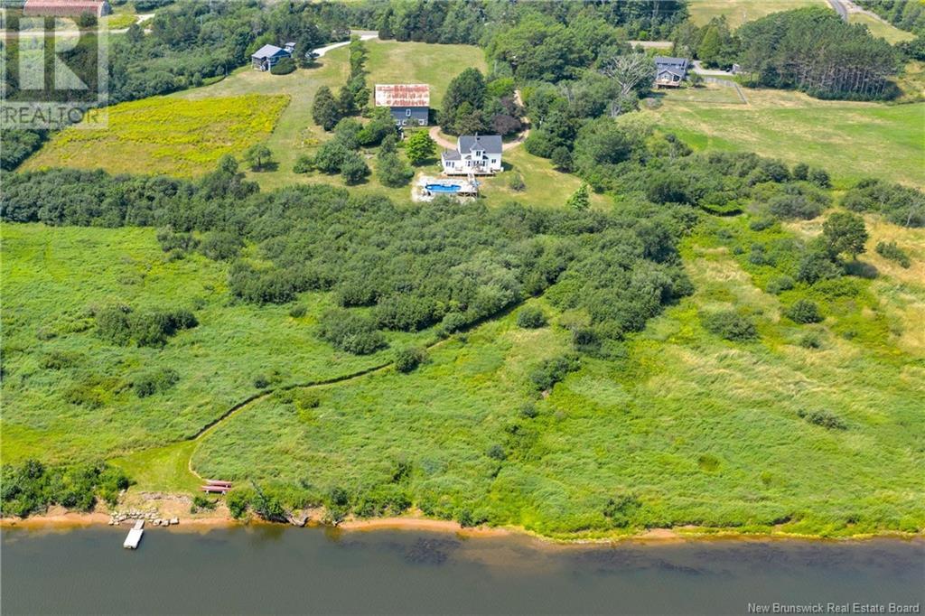 106 Route 121, Bloomfield, NB E5N 7T8