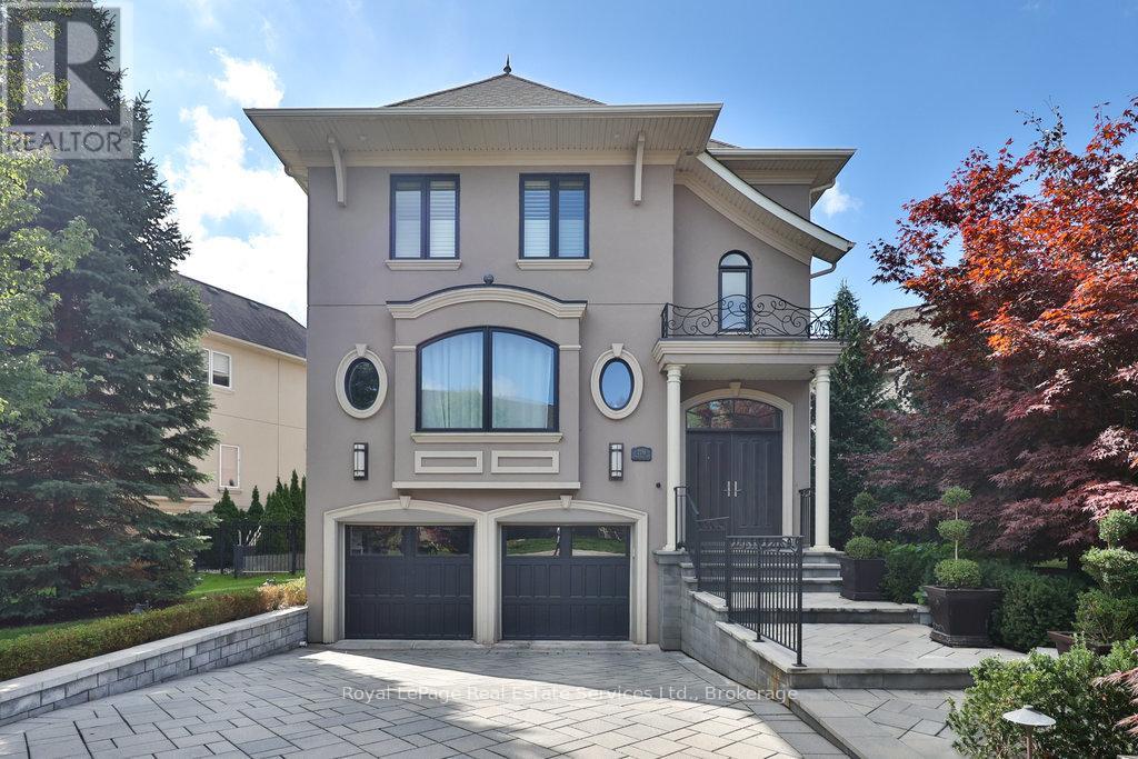 2218 Hampstead Rd, Oakville, ON L6H 6Y9
