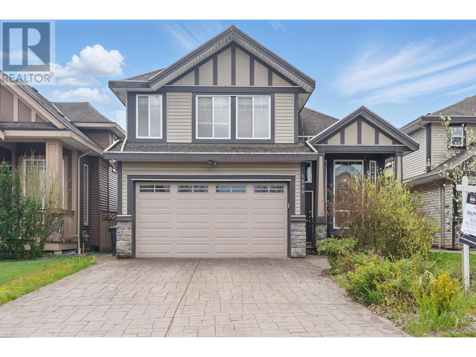 1250 Yangtze Pl, Port Coquitlam, BC V3B 7X1