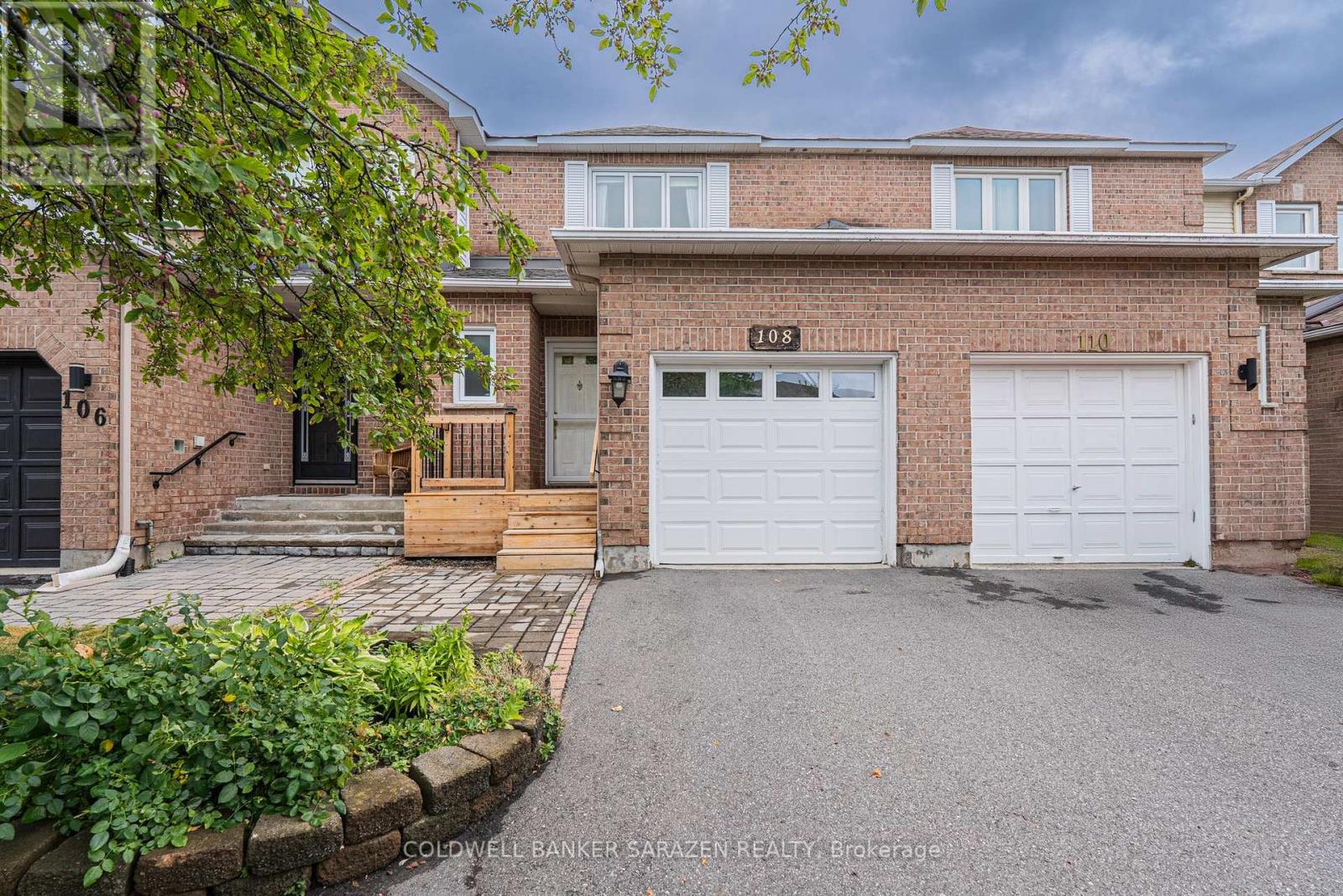 108 Ashpark Cres, Ottawa, ON K1T 3N7