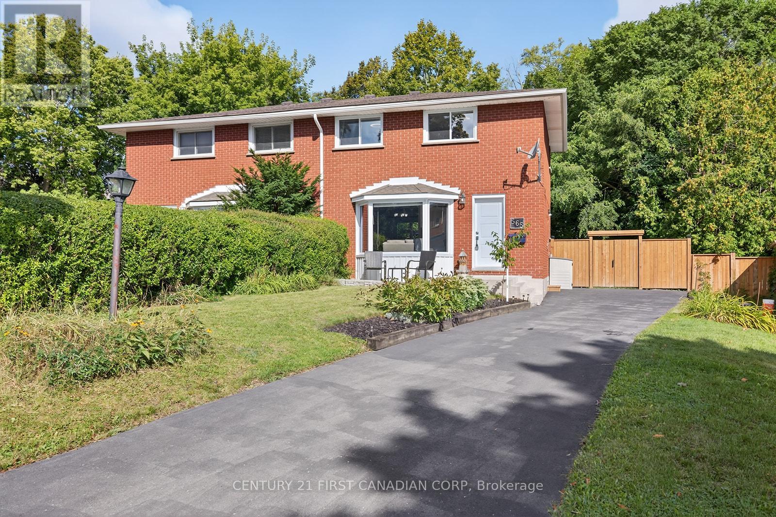 565 Rington Cres, London, ON N6J 1Y7