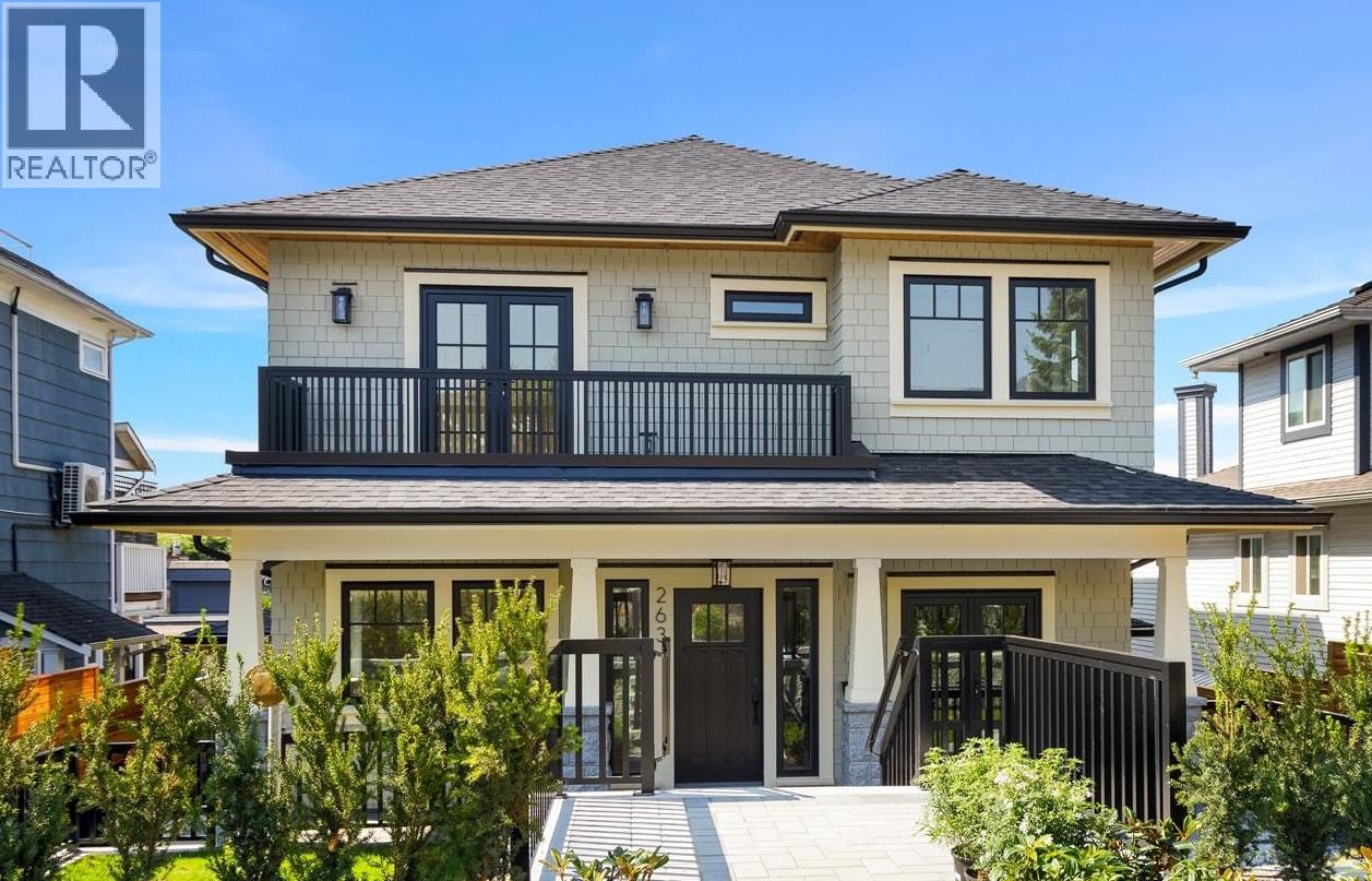 263 W 6th St, North Vancouver, BC V7M 1K7