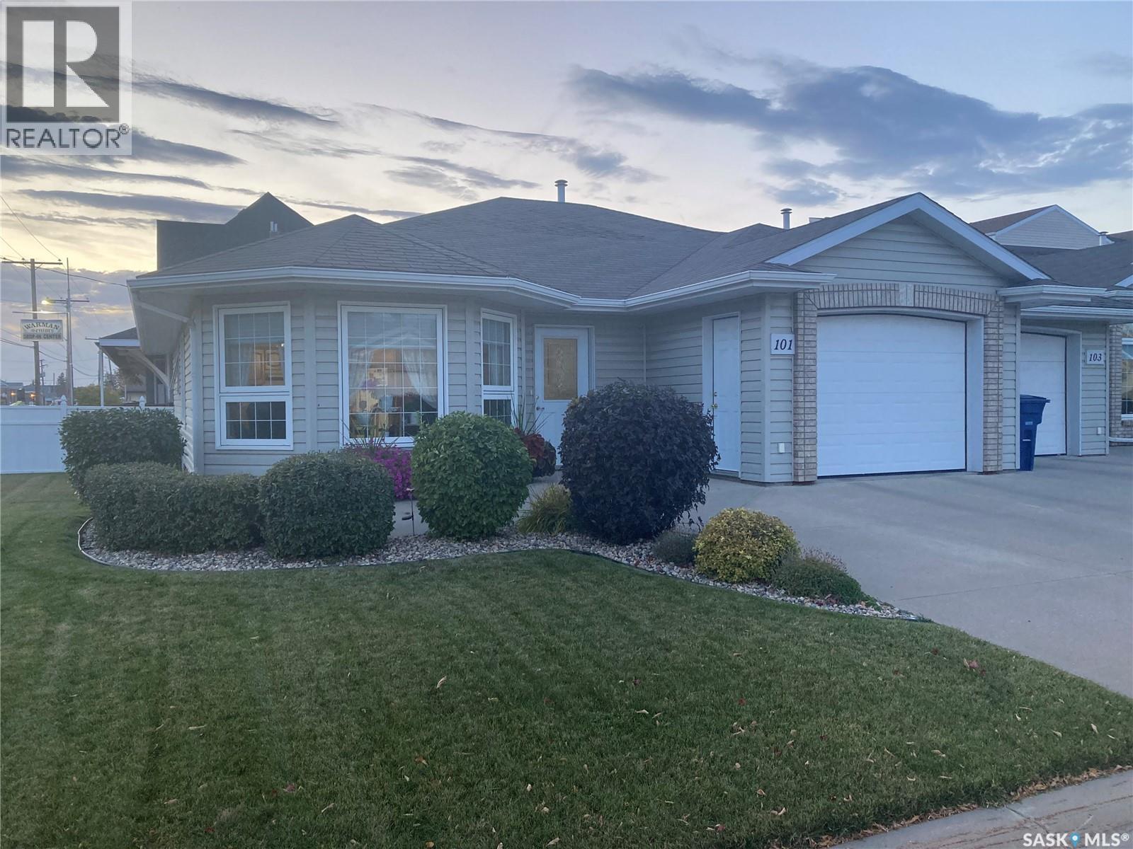 410 Peters Street Unit 101, Warman, SK S0K 4S0