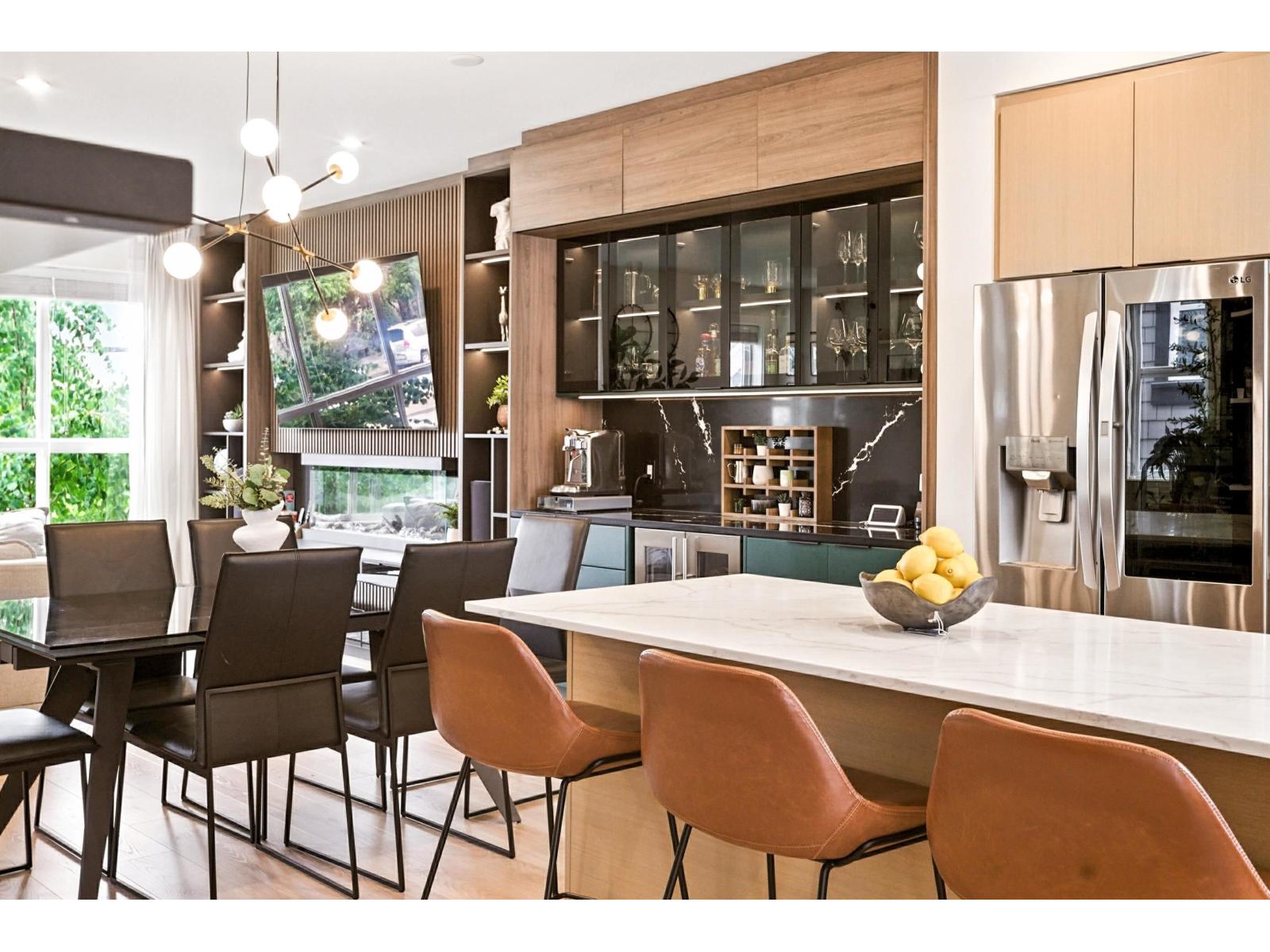 19255 Aloha Drive Unit 30, Surrey, BC V4N 6T8