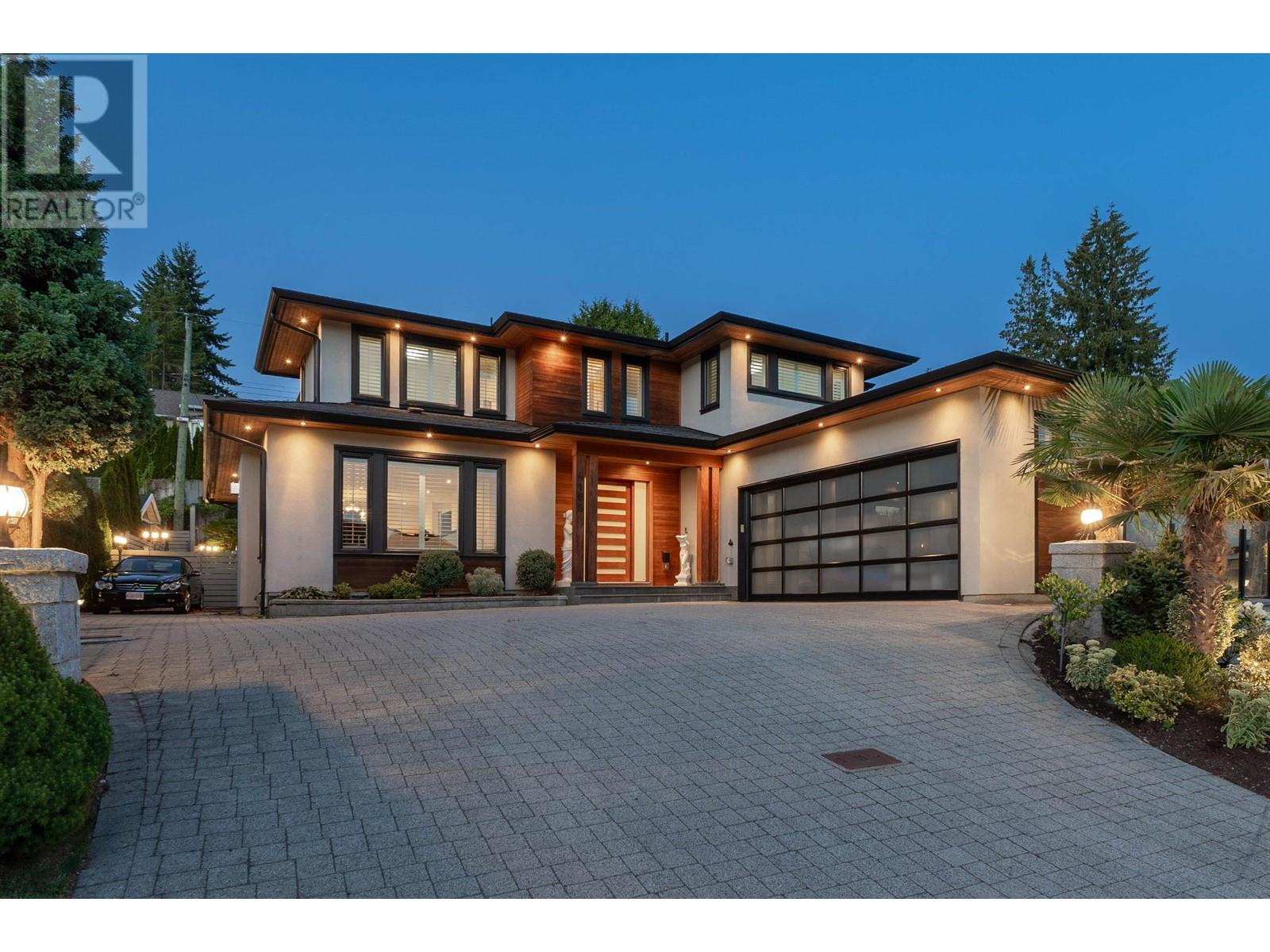 4168 Highland Blvd, North Vancouver, BC V7R 2Z6