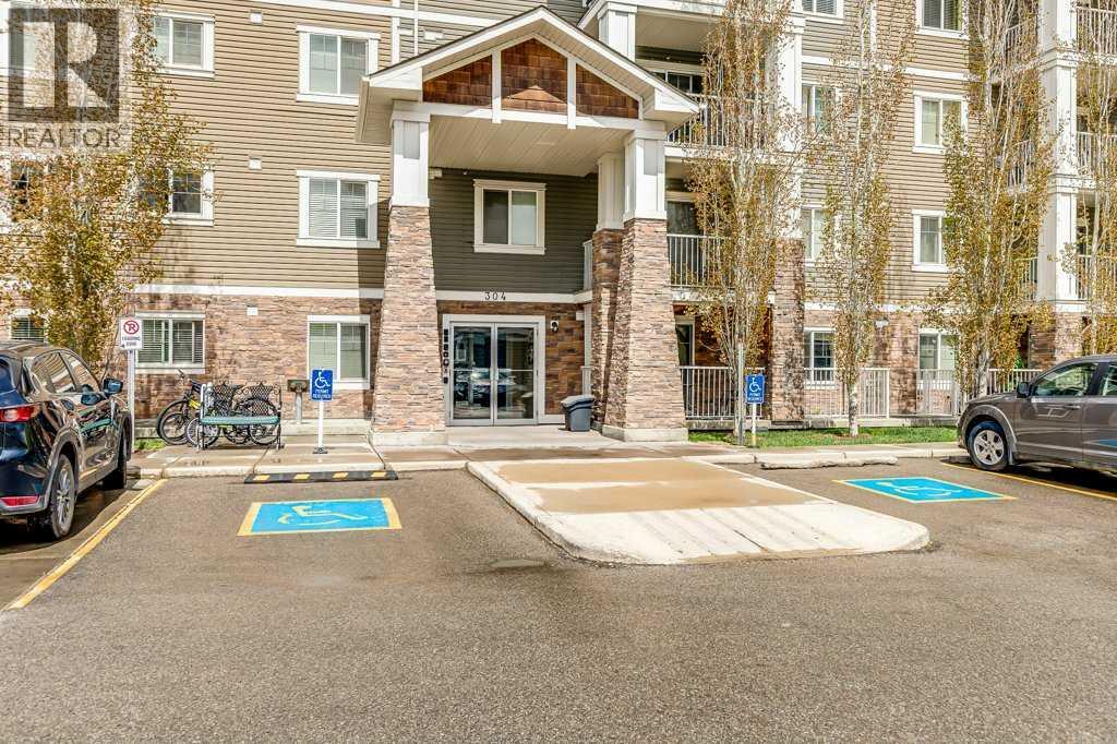 304 Cranberry Park Se Unit 110, Calgary, AB T3M 1W2