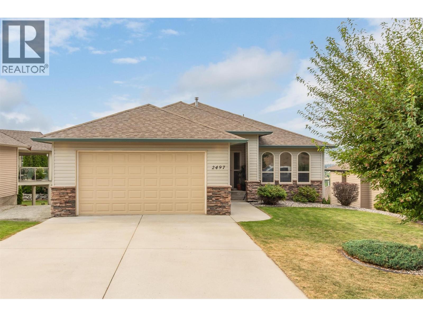 2497 Wild Horse Dr, West Kelowna, BC V4T 2Y4