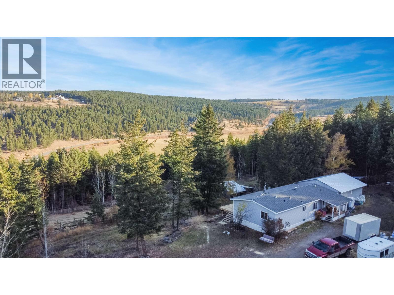 1558 Valleyview Dr, Williams Lake, BC V2G 4W3