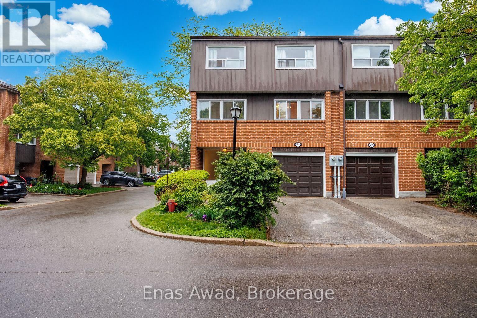 74 Black Hawk Way, Toronto Westminster-branson, ON M2R 3L8