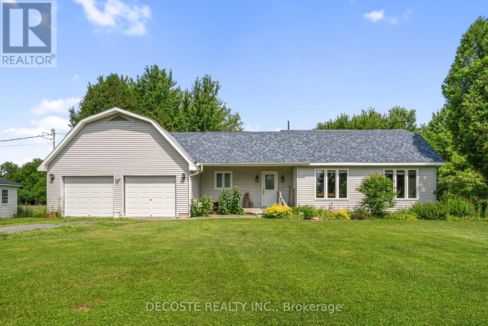 20209 Beaupre Rd, South Glengarry, ON K0C 1L0