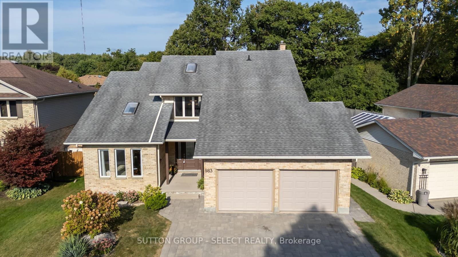 983 Country Club Cres, London, ON N6C 5R6
