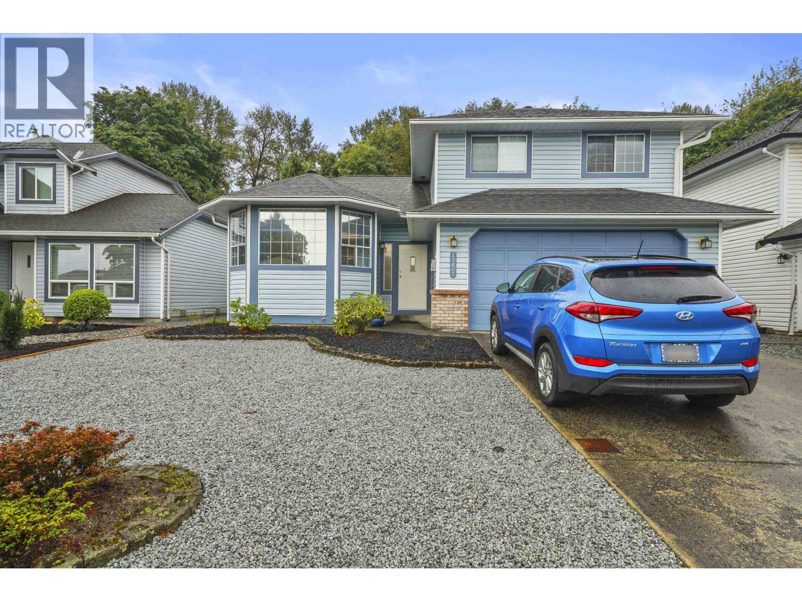 19607 Somerset Dr, Pitt Meadows, BC V3Y 2L4