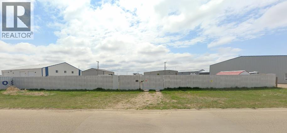 201 Saskatchewan Dr NE, Redcliff, AB T0J 2P0