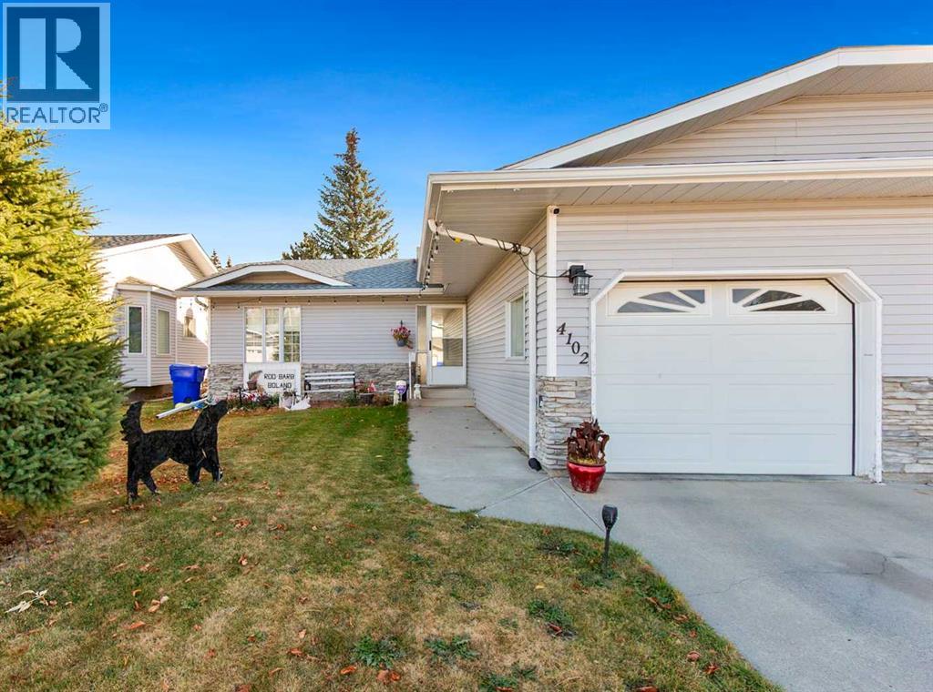 4102 Silverpark Estates Close, Olds, AB T4H 1B4