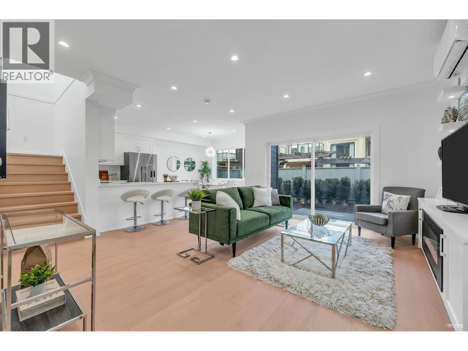 8233 Williams Road Unit 105, Richmond, BC V7A 1G4