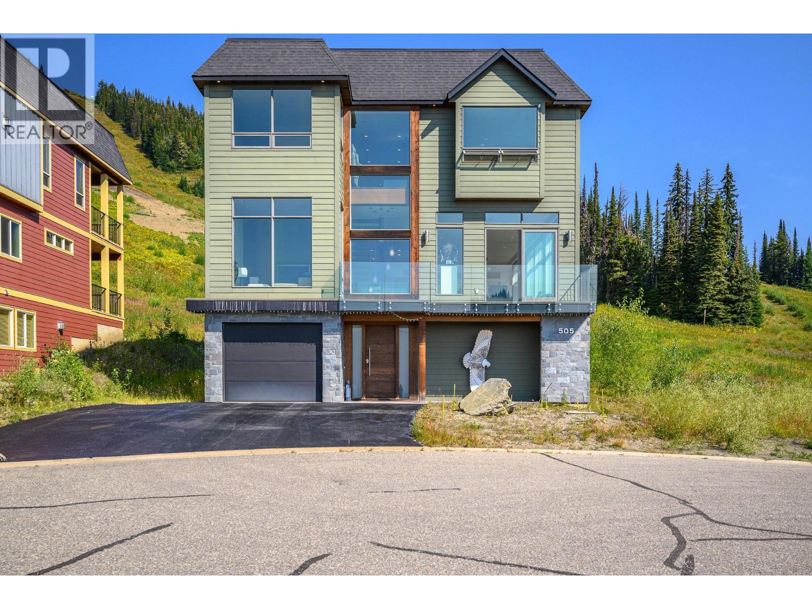 505 Arnica Ln, Vernon, BC V1B 3W9