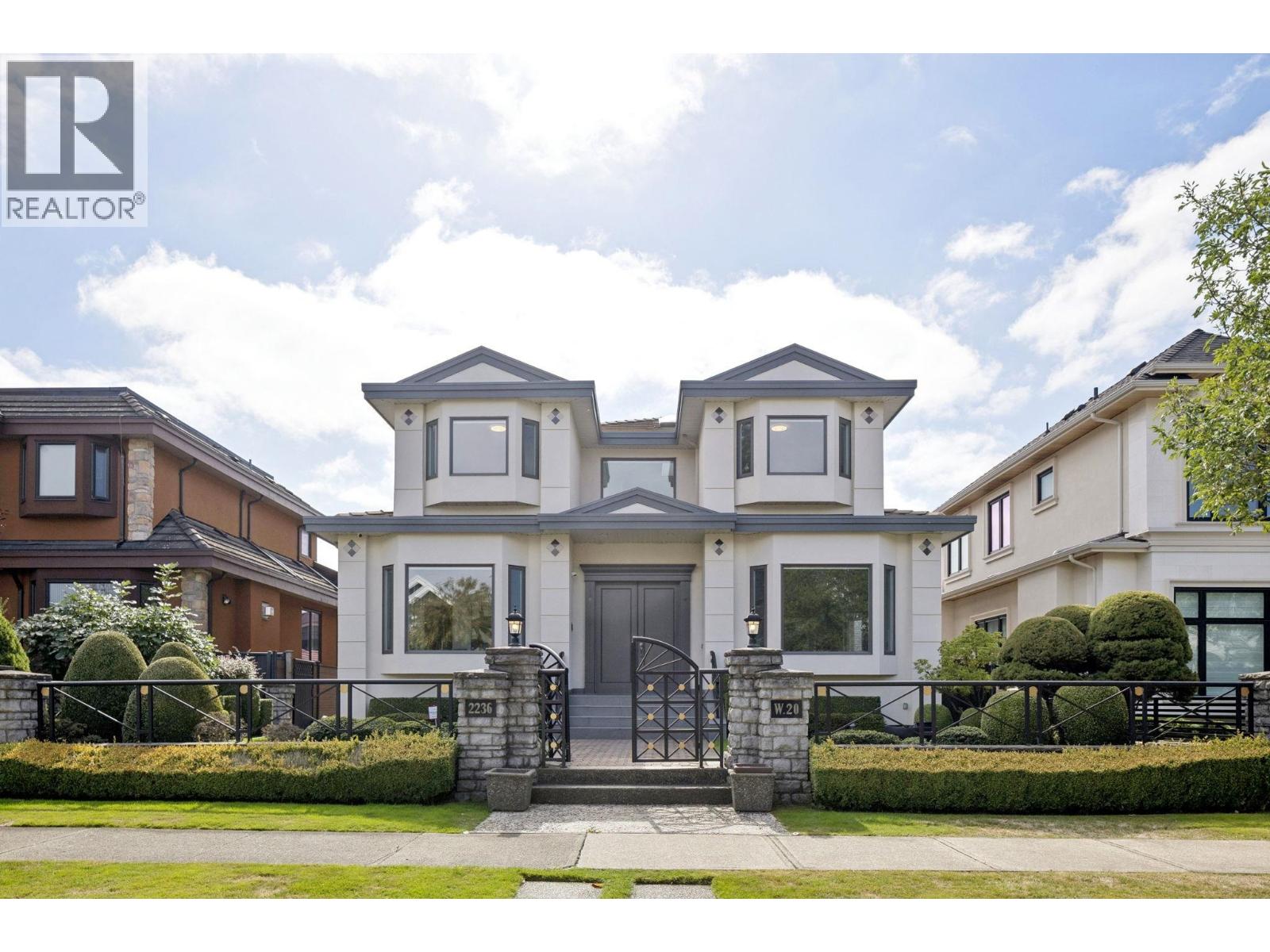 2236 W 20th Ave, Vancouver, BC V6L 1G3