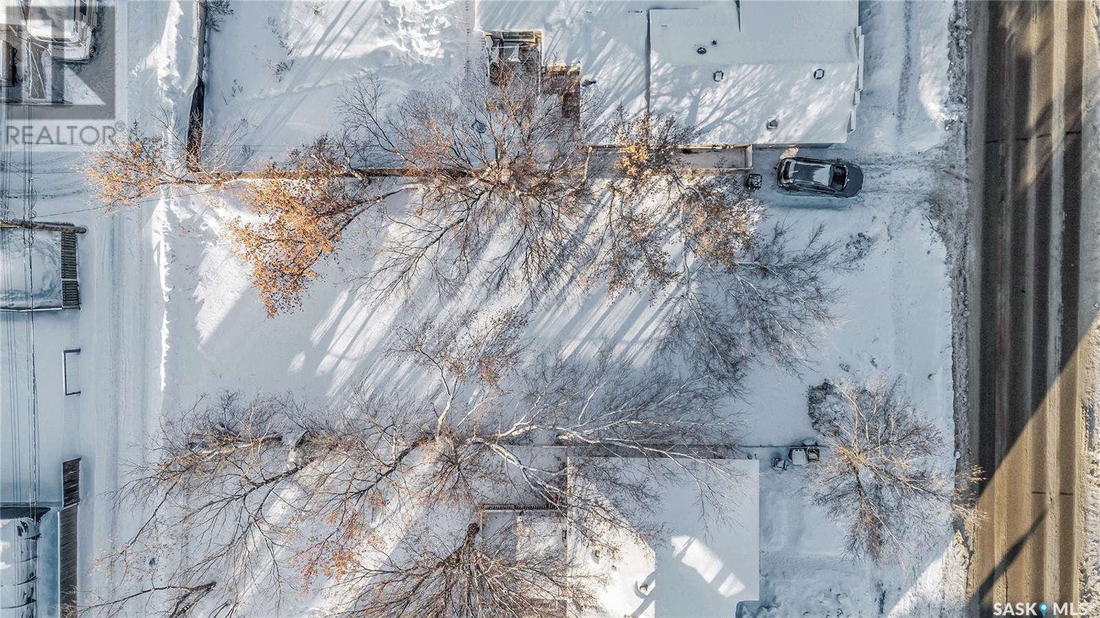335 W Avenue S, Saskatoon, SK S7M 3G4