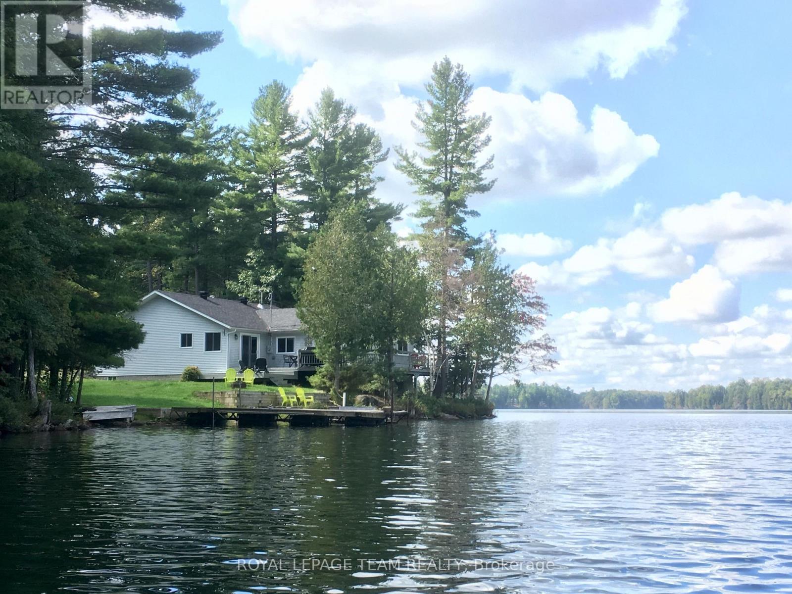 2087 Grindstone Lake Rd N #b, North Frontenac, ON K0H 2M0