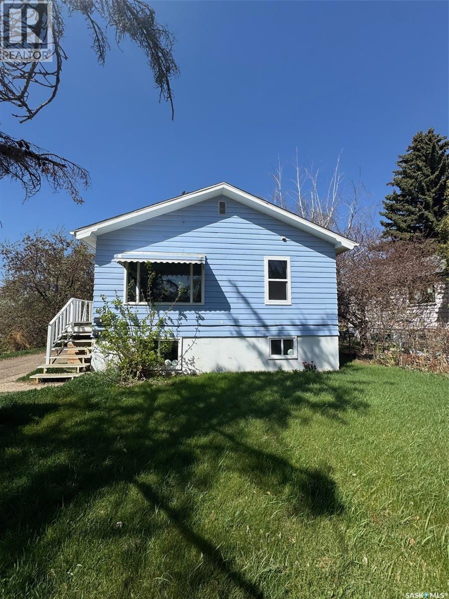 1851 101 Street, North Battleford, SK S9A 1A9