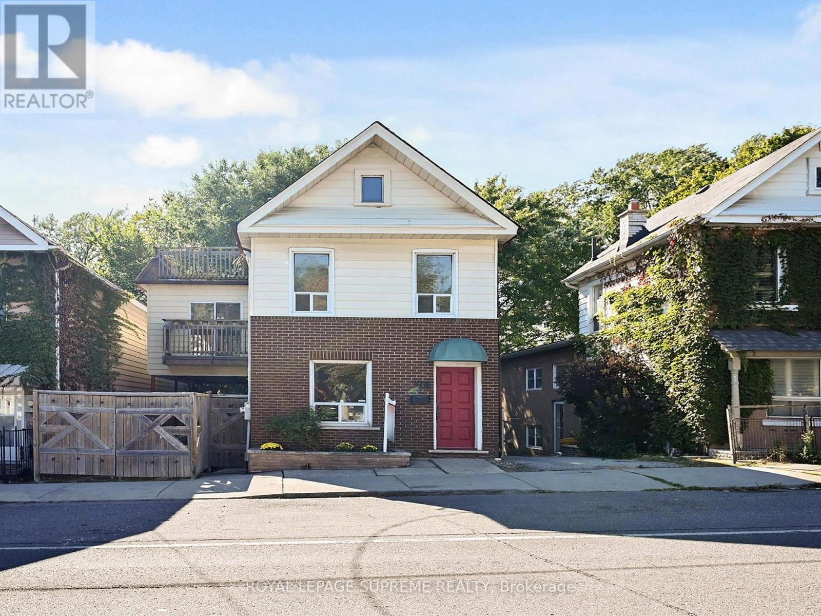 370 Jones Ave, Toronto, ON M4J 3G3