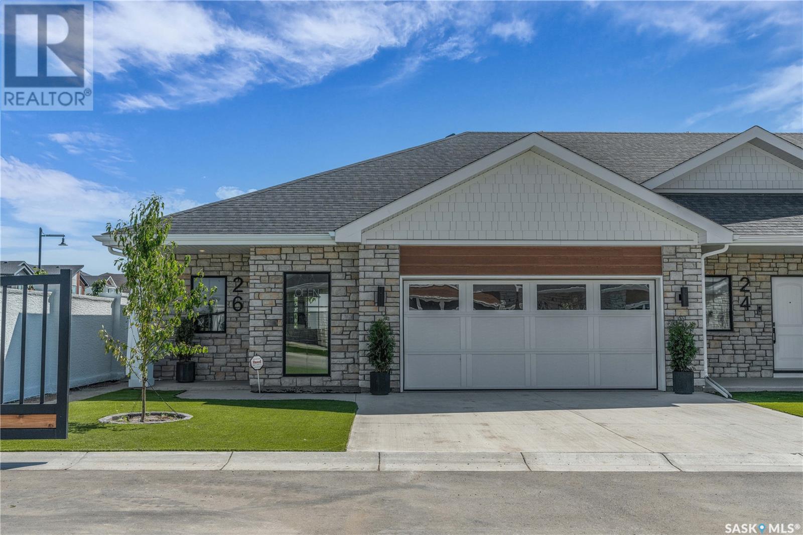 720 Brighton Boulevard Unit 4, Saskatoon, SK S7V 1X1