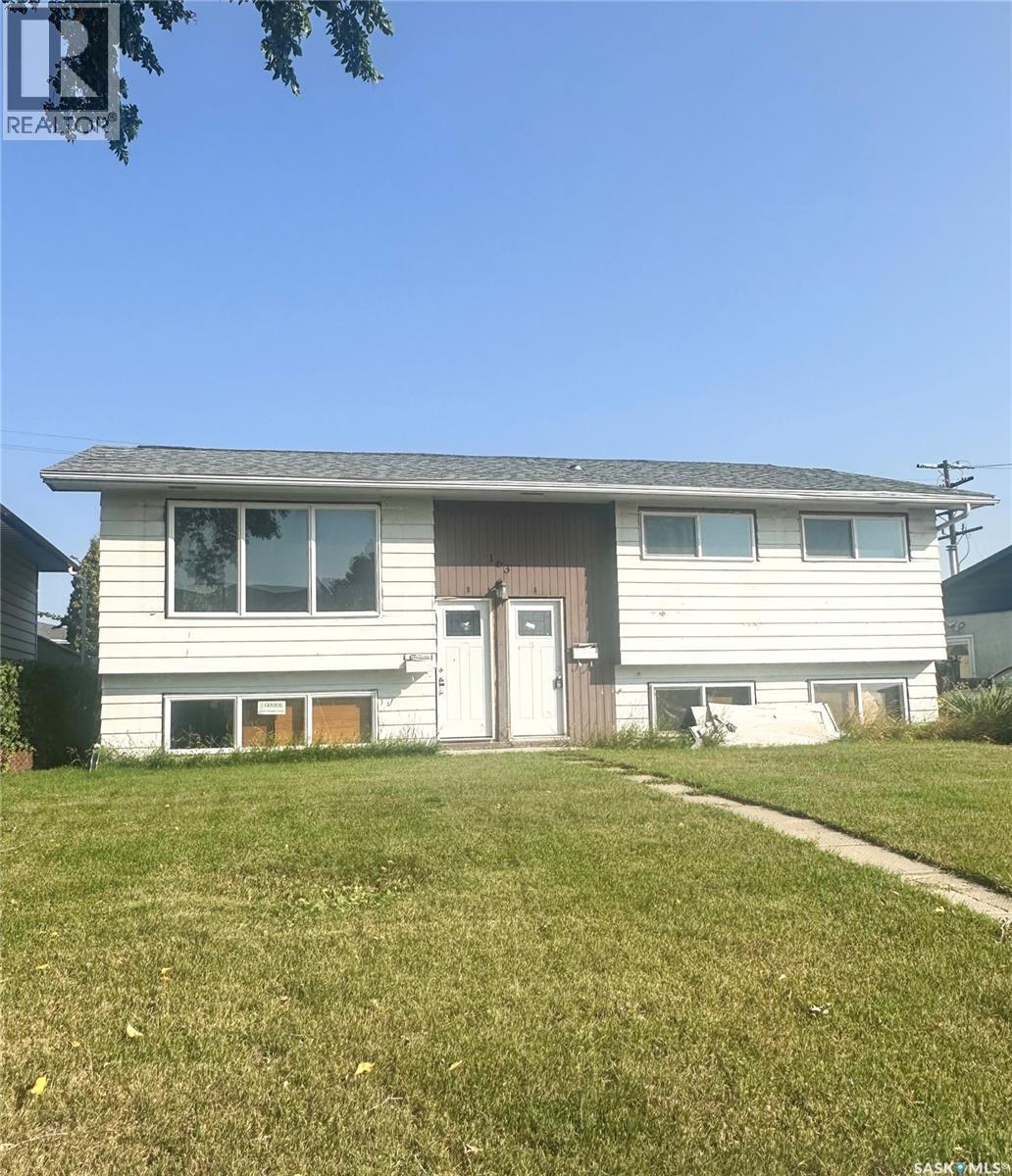 163 Rupert Dr, Saskatoon, SK S7K 1B6
